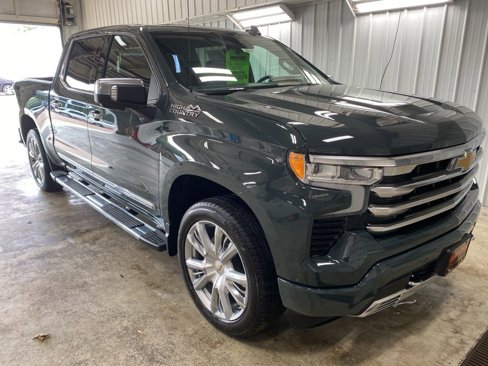 New 2026 Chevrolet Silverado 1500 High Country w/ Technology Package image 3