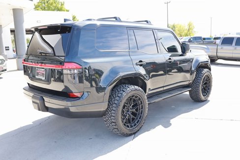 Used 2025 Lexus GX 550 w/ Accessory Package (Z1) image 6