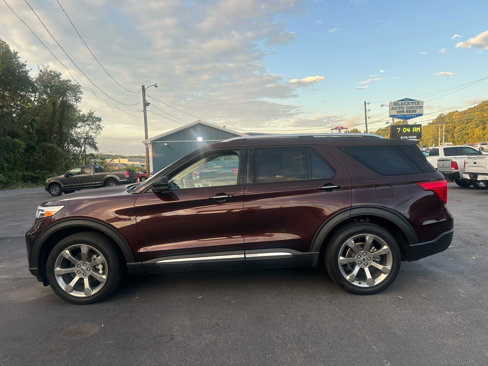 Used 2020 Ford Explorer Platinum w/ Premium Technology Package image 8