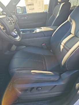 New 2026 Nissan Armada SL image 7