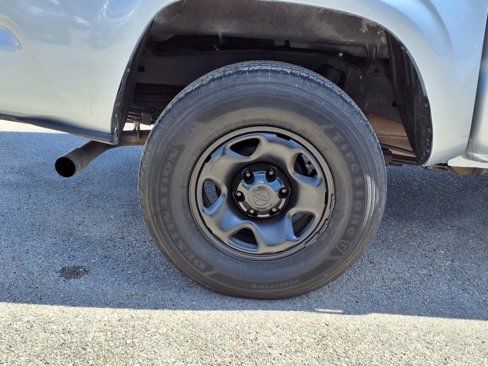 Used 2022 Toyota Tacoma SR image 30