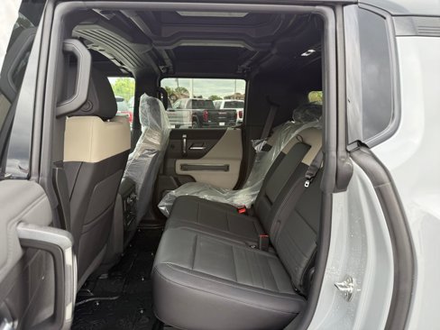 New 2026 GMC Hummer EV SUV w/ LPO, Dark Essentials Package image 12