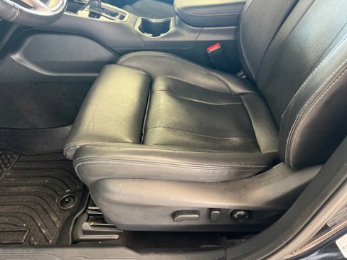 Used 2023 Subaru Outback Touring image 15