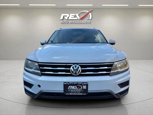 Used 2019 Volkswagen Tiguan S image 11