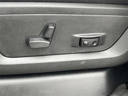 New 2026 RAM 3500 Big Horn w/ Laramie Trim Package image 22