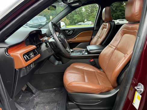 Used 2022 Lincoln Aviator Reserve w/ Equipment Group 201A image 29