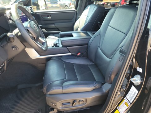 Used 2023 Toyota Tundra Platinum image 15