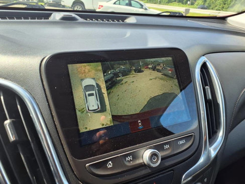 Used 2018 Chevrolet Equinox Premier image 20