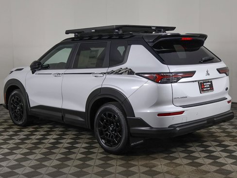 New 2025 Mitsubishi Outlander Trail Edition image 12