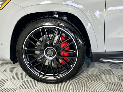 New 2026 Mercedes-Benz GLS 63 AMG 4MATIC image 32