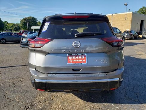 New 2026 Nissan Rogue Platinum image 5