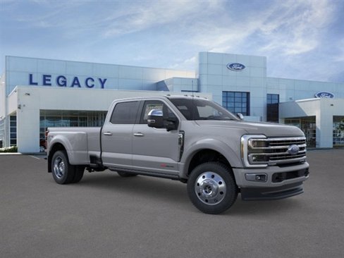New 2026 Ford F450 Platinum w/ Platinum Plus Package image 7