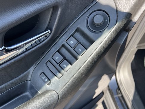 Certified 2019 Chevrolet Trax LS image 15