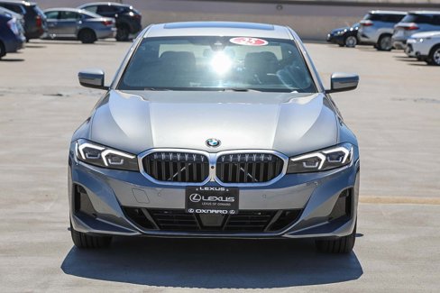 Used 2025 BMW 330i Sedan image 2