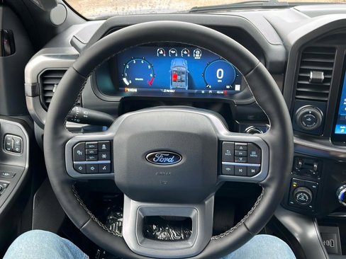 New 2025 Ford F150 Lariat w/ Equipment Group 501A Mid image 31