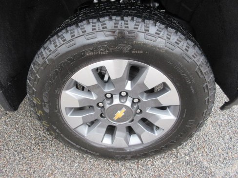 New 2026 Chevrolet Silverado 2500 Custom w/ Custom Value Package image 9