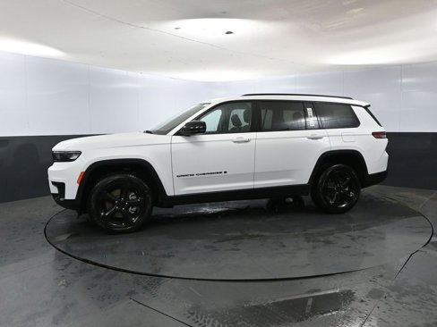 New 2025 Jeep Grand Cherokee L Altitude image 6