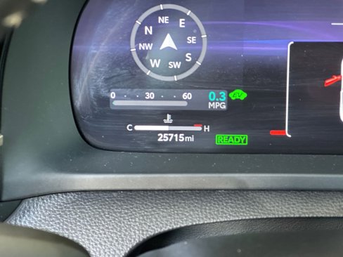 Used 2025 Toyota Crown XLE image 40
