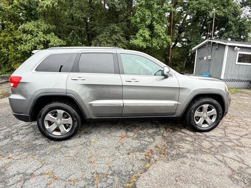 Used 2013 Jeep Grand Cherokee Limited w/ Trailer Tow Group IV image 22