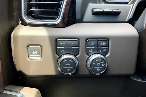 Used 2025 GMC Sierra 1500 Denali image 35