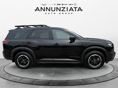Used 2024 Nissan Pathfinder Rock Creek image 6