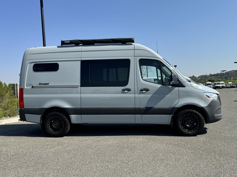 Used 2023 Mercedes-Benz Sprinter 2500 image 7