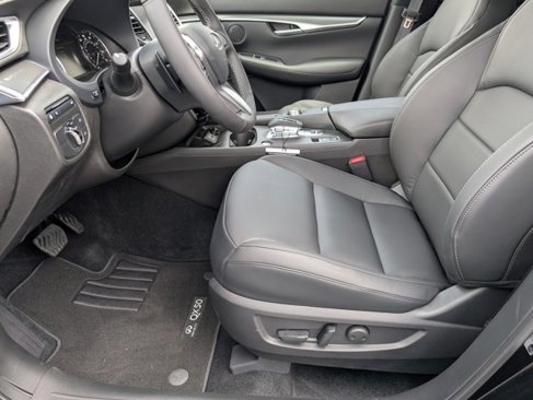 New 2025 INFINITI QX50 Pure image 24