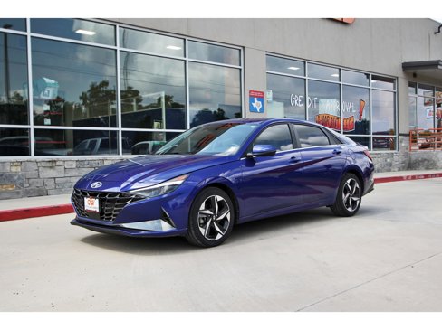 Used 2023 Hyundai Elantra Limited w/ Cargo Package image 1