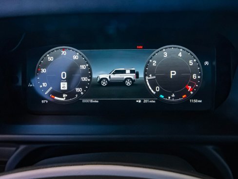 New 2025 Land Rover Defender 90 S image 9
