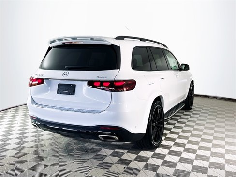 New 2026 Mercedes-Benz GLS 580 4MATIC image 7