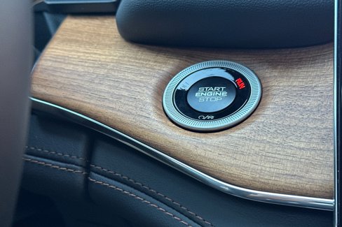 New 2025 Jeep Grand Cherokee L Summit image 21