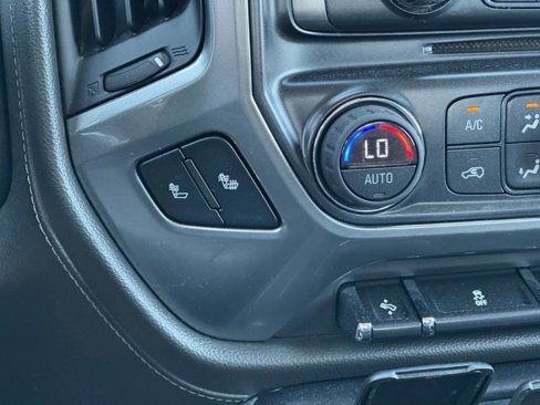 Used 2015 Chevrolet Silverado 1500 LTZ Z71 w/ LTZ Plus Package image 9