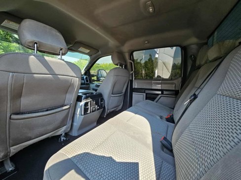 Used 2020 Ford F250 XLT w/ XLT Premium Package image 14