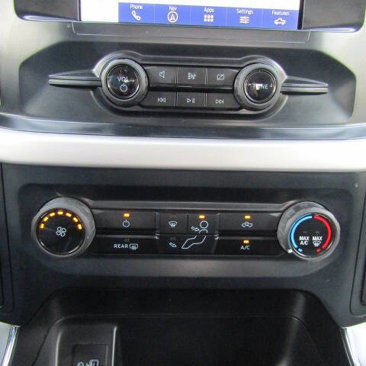 Used 2023 Ford F150 XLT w/ Trailer Tow Package image 15