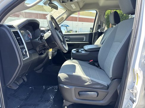Used 2022 RAM 1500 Classic SLT image 21