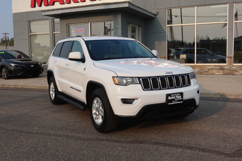 Used 2019 Jeep Grand Cherokee Laredo image 6