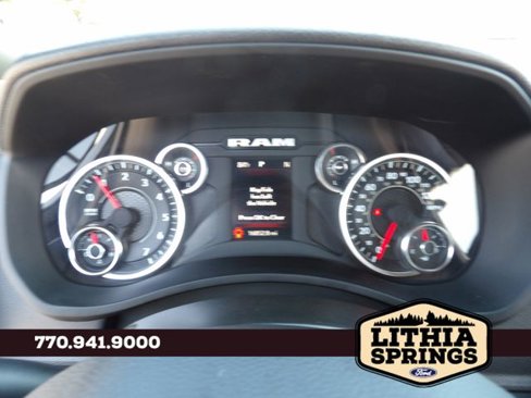 Used 2024 RAM 2500 Tradesman w/ Chrome Appearance Group image 22
