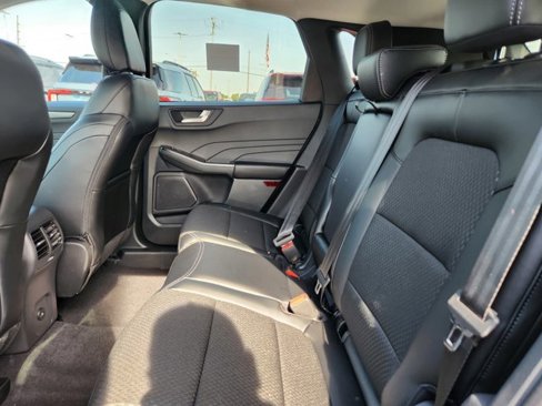 New 2026 Ford Escape SE image 19
