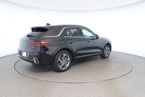 Used 2024 Genesis GV70 2.5T w/ Advanced Package image 5