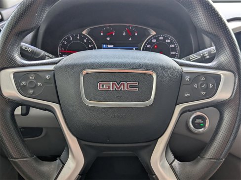 Used 2024 GMC Terrain SLE image 23