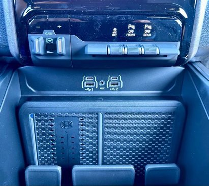 New 2026 RAM 1500 4x4 Crew Cab image 33