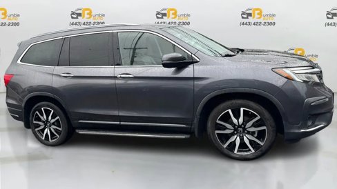 Used 2021 Honda Pilot Touring image 4