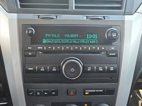 Used 2011 Chevrolet Traverse LT image 13