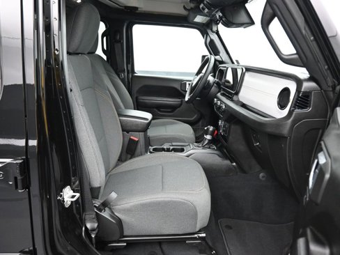 Used 2024 Jeep Wrangler Sport S image 41