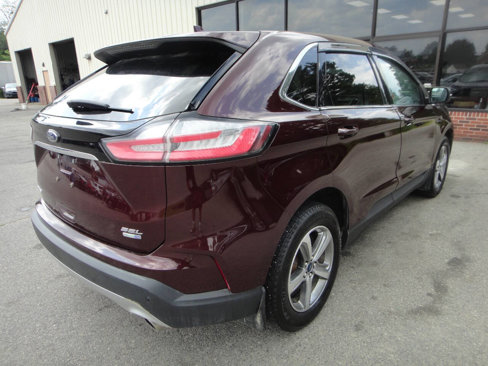 Used 2020 Ford Edge SEL image 4