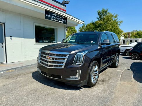 Used 2017 Cadillac Escalade Premium Luxury w/ LPO, Radiant Package image 1