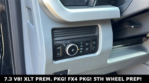 New 2025 Ford F350 XLT w/ Black Appearance Package image 9