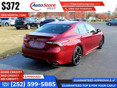 Used 2018 Toyota Camry XSE image 6