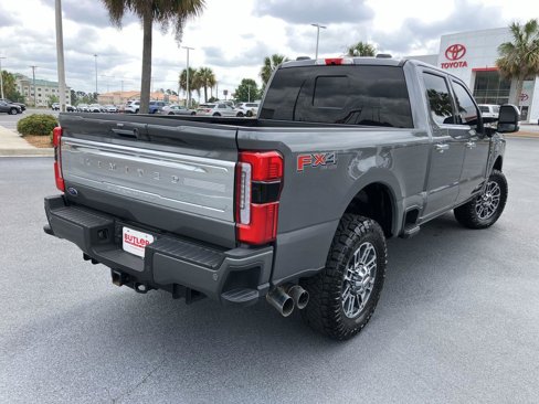 Used 2024 Ford F250 Limited w/ FX4 Off-Road Package image 5