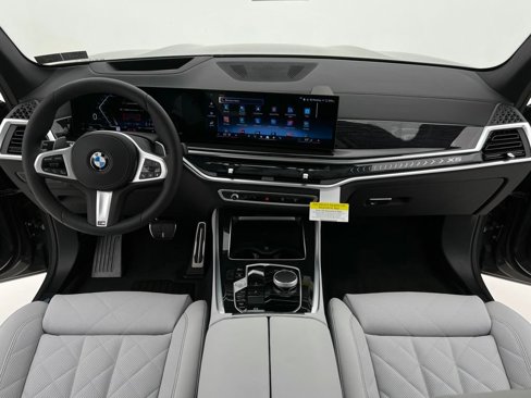 New 2026 BMW X5 xDrive40i w/ M Sport Package image 14